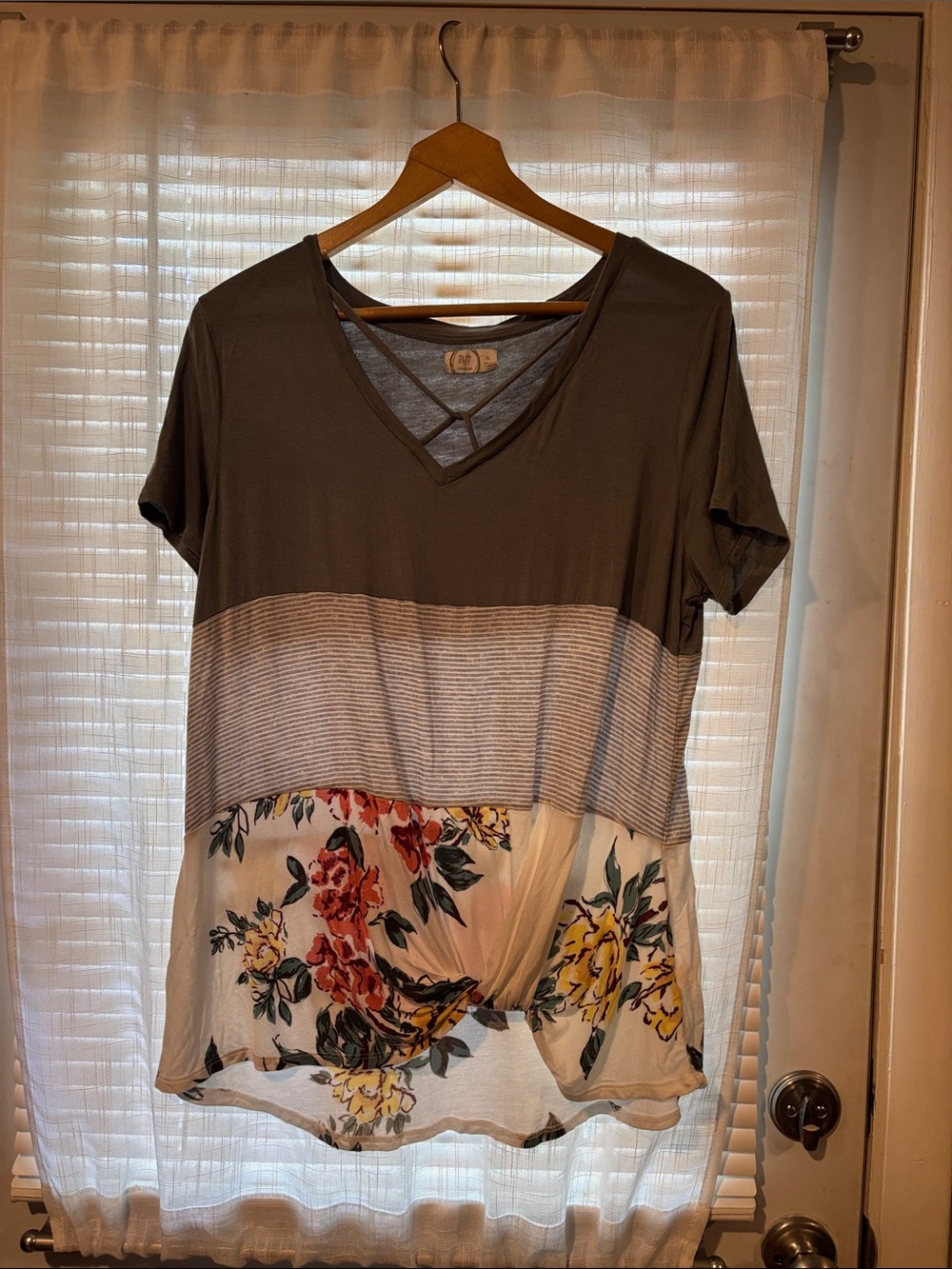 Maurices Olive Gray V-Neck Tunic with Floral Hem
